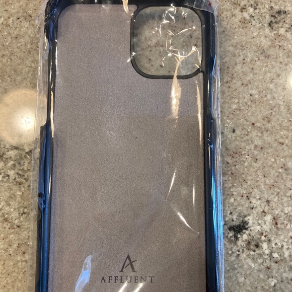 iPhone 11 Leather Card Case - Picture 4 of 6